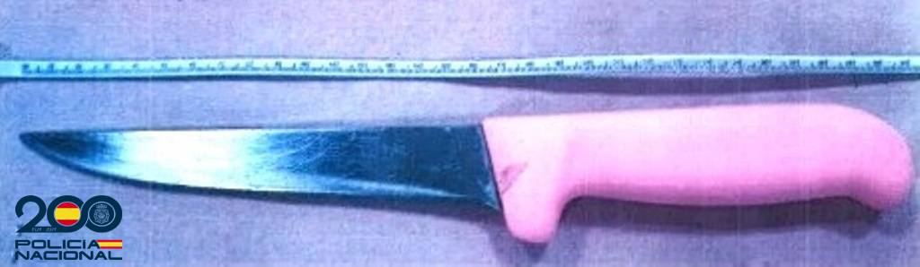 Cuchillo detenido